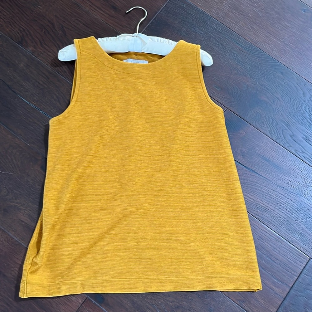 NWT Loft knit top size medium